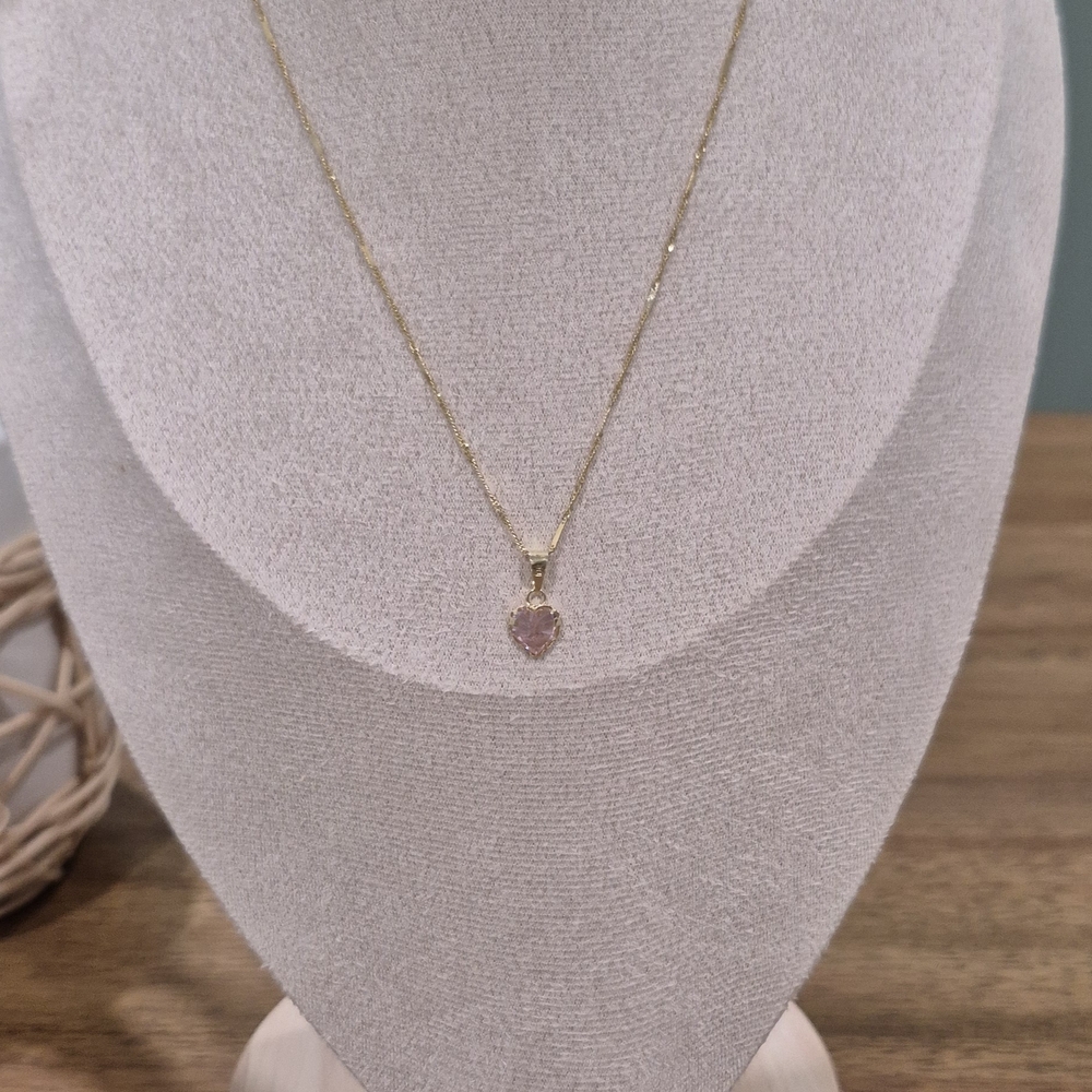 Gold Heart Pendant Necklace